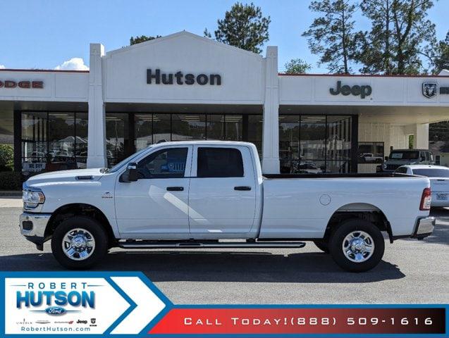 2024 RAM Ram 3500 RAM 3500 TRADESMAN CREW CAB 4X4 8 BOX