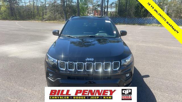 2024 Jeep Compass COMPASS LATITUDE 4X4