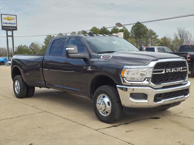 2024 RAM Ram 3500 RAM 3500 TRADESMAN CREW CAB 4X4 8 BOX