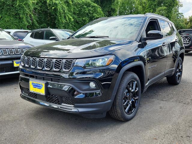 2024 Jeep Compass COMPASS LATITUDE 4X4