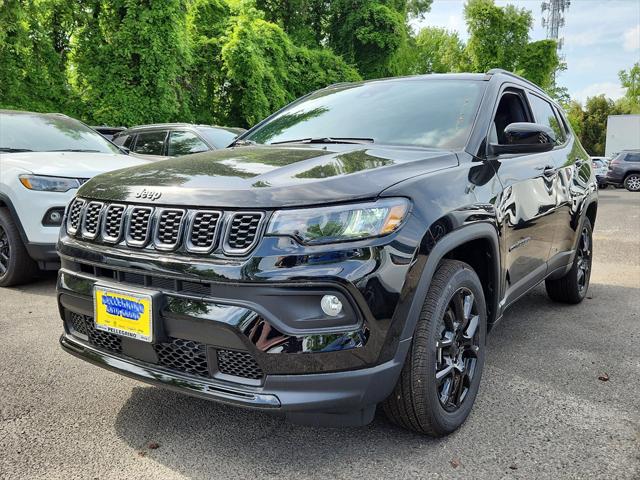 2024 Jeep Compass COMPASS LATITUDE 4X4