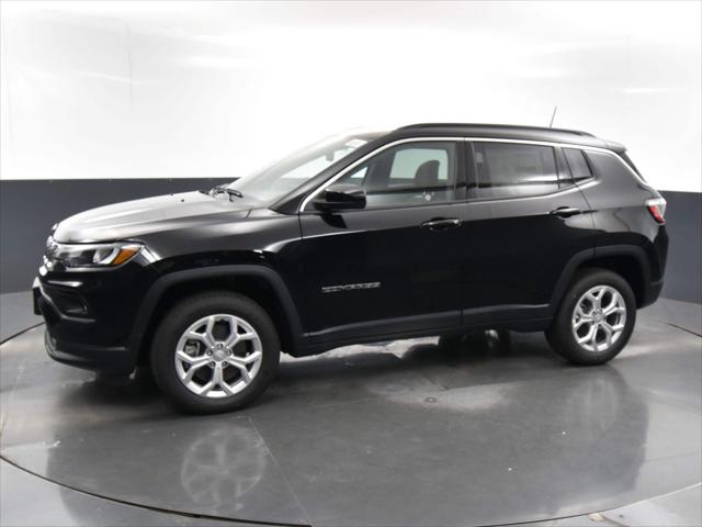 2024 Jeep Compass COMPASS LATITUDE 4X4