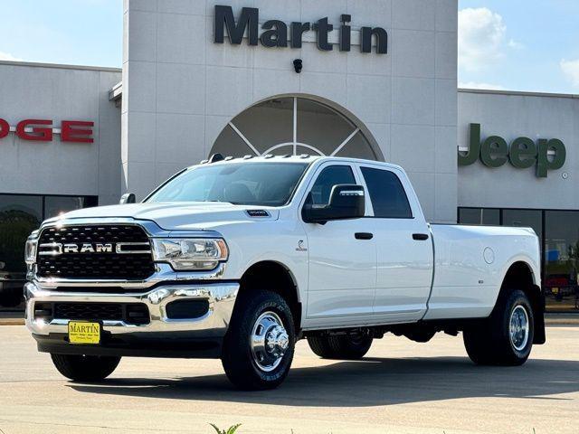 2024 RAM Ram 3500 RAM 3500 TRADESMAN CREW CAB 4X4 8 BOX