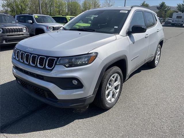 2024 Jeep Compass COMPASS LATITUDE 4X4