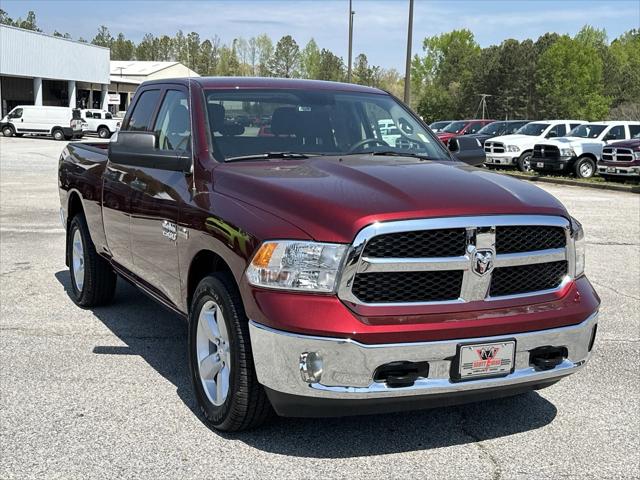 2024 RAM Ram 1500 Classic RAM 1500 CLASSIC TRADESMAN QUAD CAB 4X4 64 BOX