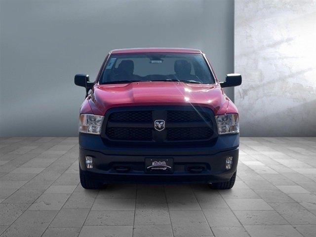 2024 RAM Ram 1500 Classic RAM 1500 CLASSIC TRADESMAN QUAD CAB 4X4 64 BOX 2024 RAM Ram 1500 Classic RAM 1500 CLASSIC TRADESMAN QUAD CAB 4X4 64 BOX