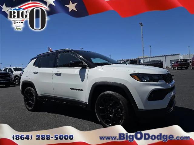 2024 Jeep Compass COMPASS LATITUDE 4X4