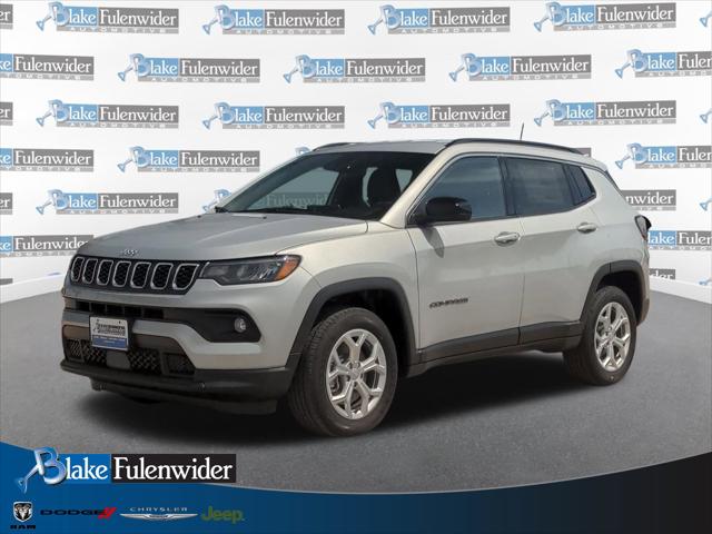 2024 Jeep Compass COMPASS LATITUDE 4X4