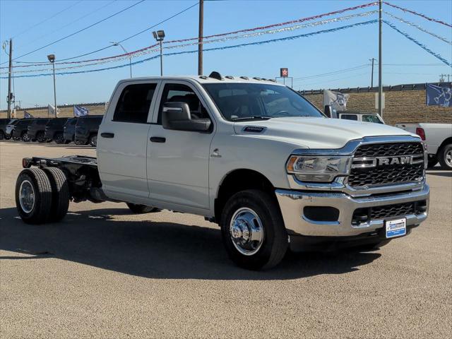 2024 RAM Ram 3500 Chassis Cab RAM 3500 TRADESMAN CREW CAB CHASSIS 4X4 60 CA