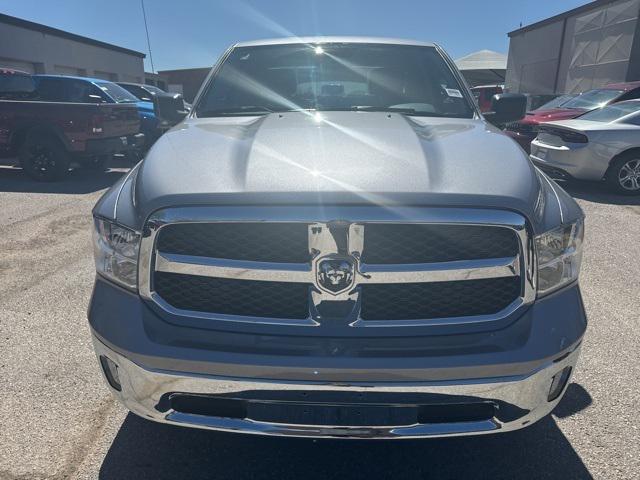 2024 RAM Ram 1500 Classic RAM 1500 CLASSIC TRADESMAN QUAD CAB 4X4 64 BOX