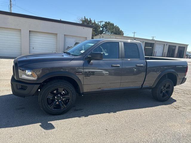 2024 RAM Ram 1500 Classic RAM 1500 CLASSIC WARLOCK QUAD CAB 4X4 64 BOX