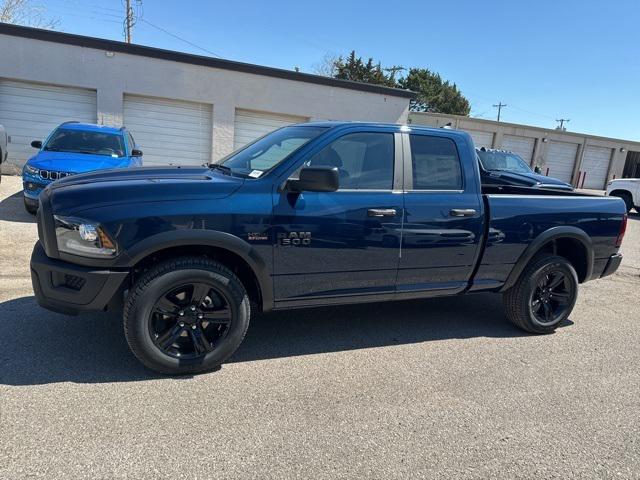 2024 RAM Ram 1500 Classic RAM 1500 CLASSIC WARLOCK QUAD CAB 4X4 64 BOX