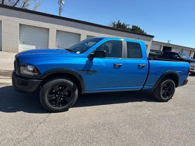 2024 RAM Ram 1500 Classic RAM 1500 CLASSIC WARLOCK QUAD CAB 4X4 64 BOX