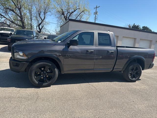 2024 RAM Ram 1500 Classic RAM 1500 CLASSIC WARLOCK QUAD CAB 4X4 64 BOX