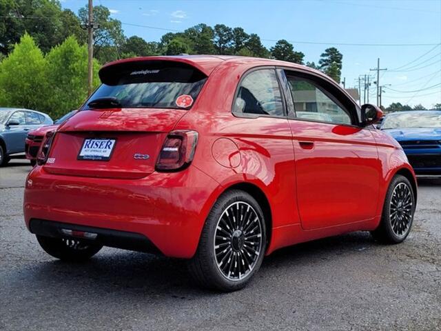 2024 Fiat FIAT 500e 500e INSPI(RED)