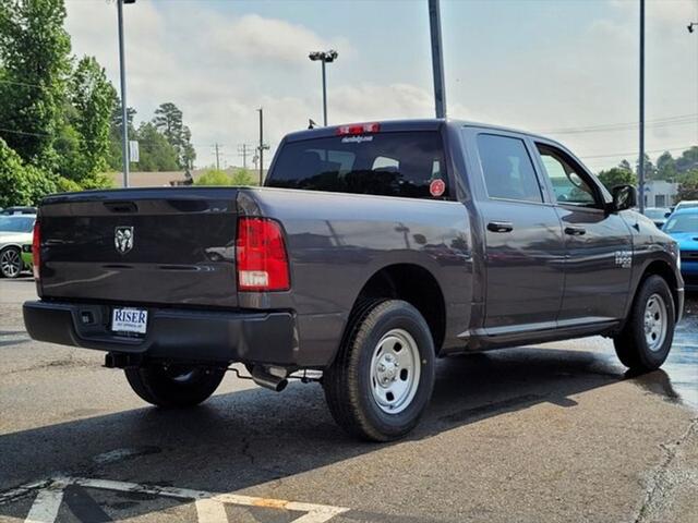 2024 RAM Ram 1500 Classic RAM 1500 CLASSIC TRADESMAN CREW CAB 4X2 57 BOX