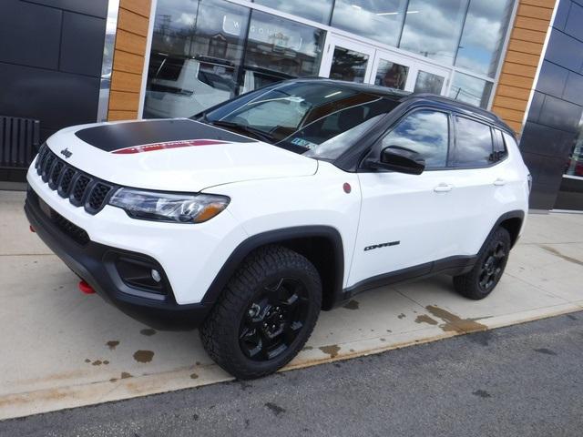 2024 Jeep Compass COMPASS TRAILHAWK 4X4