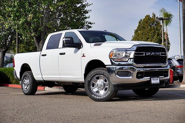 2024 RAM Ram 2500 RAM 2500 TRADESMAN CREW CAB 4X4 64 BOX