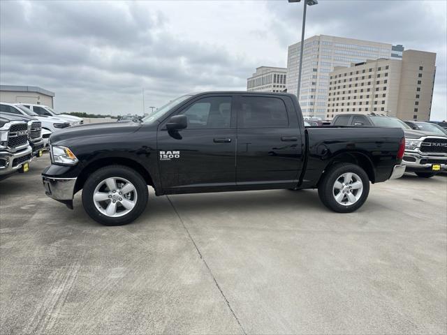 2024 RAM Ram 1500 Classic RAM 1500 CLASSIC TRADESMAN CREW CAB 4X4 57 BOX