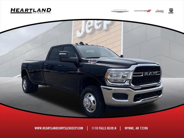 2024 RAM Ram 3500 RAM 3500 TRADESMAN CREW CAB 4X4 8 BOX