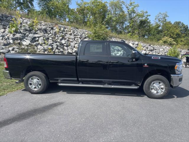 2024 RAM Ram 3500 RAM 3500 TRADESMAN CREW CAB 4X4 8 BOX