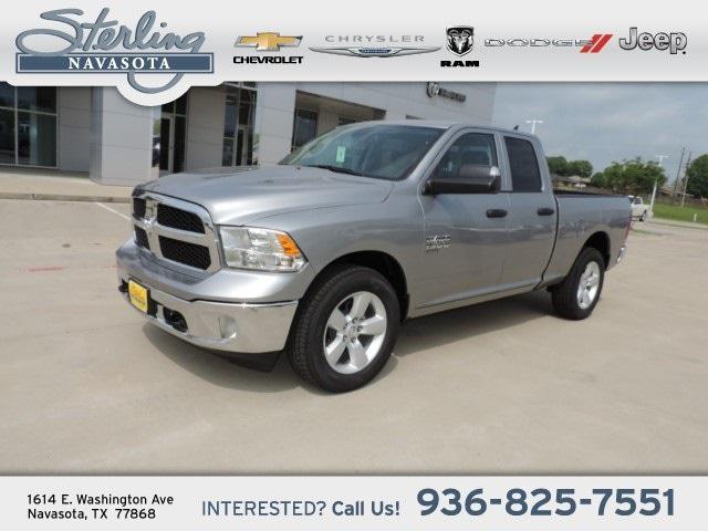 2024 RAM Ram 1500 Classic RAM 1500 CLASSIC TRADESMAN QUAD CAB 4X4 64 BOX