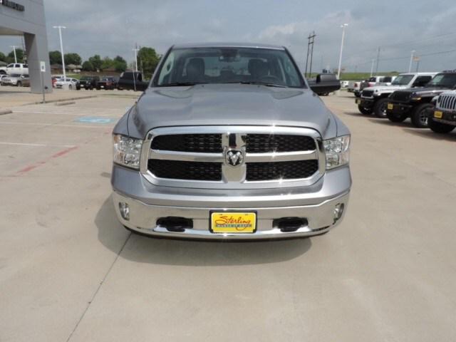 2024 RAM Ram 1500 Classic RAM 1500 CLASSIC TRADESMAN QUAD CAB 4X4 64 BOX