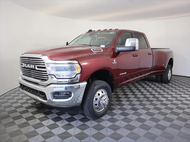 2024 RAM Ram 3500 RAM 3500 LARAMIE CREW CAB 4X4 8 BOX