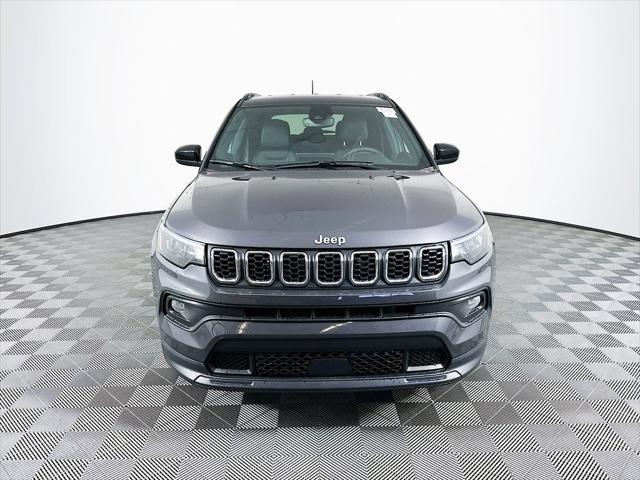 2024 Jeep Compass COMPASS LATITUDE 4X4