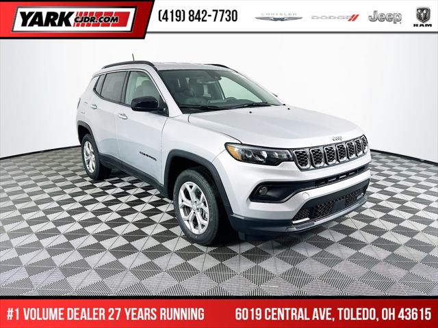 2024 Jeep Compass COMPASS LATITUDE 4X4