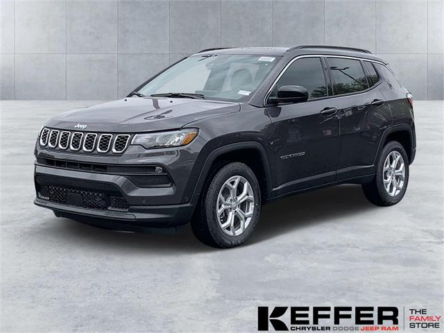 2024 Jeep Compass COMPASS LATITUDE 4X4