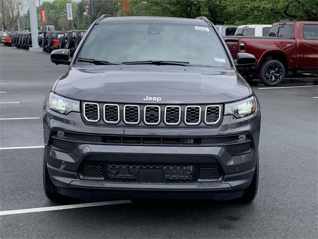 2024 Jeep Compass COMPASS LATITUDE 4X4