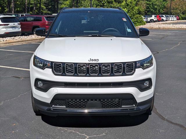 2024 Jeep Compass COMPASS LATITUDE 4X4