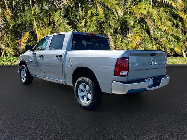 2024 RAM Ram 1500 Classic RAM 1500 CLASSIC TRADESMAN CREW CAB 4X4 57 BOX