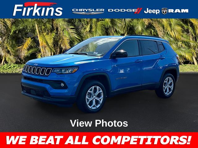 2024 Jeep Compass COMPASS LATITUDE 4X4