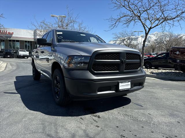 2024 RAM Ram 1500 Classic RAM 1500 CLASSIC TRADESMAN CREW CAB 4X4 57 BOX