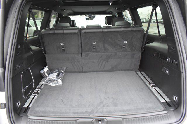 2024 Jeep Wagoneer Series II Carbide 4x4