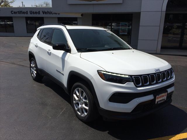 2023 Jeep Compass Latitude Lux FWD