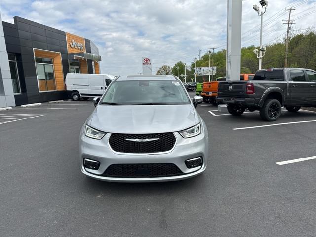 2023 Chrysler Pacifica Hybrid PACIFICA PLUG-IN HYBRID LIMITED