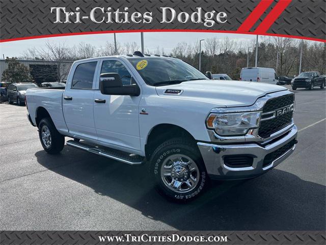 2024 RAM Ram 3500 RAM 3500 TRADESMAN CREW CAB 4X4 64 BOX