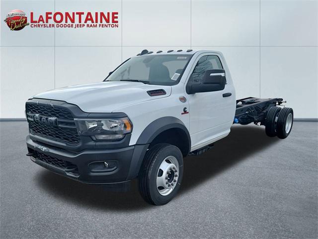 2024 RAM Ram 5500 Chassis Cab RAM 5500 TRADESMAN CHASSIS REGULAR CAB 4X2 108 CA