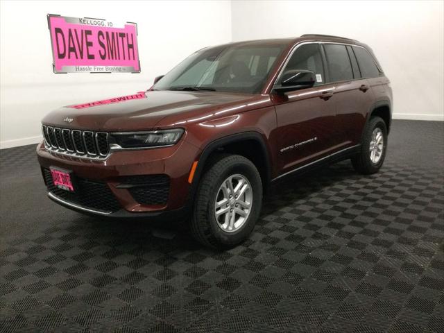 2024 Jeep Grand Cherokee GRAND CHEROKEE LAREDO 4X4