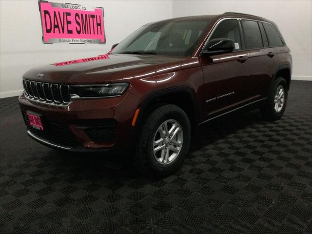 2024 Jeep Grand Cherokee GRAND CHEROKEE LAREDO 4X4