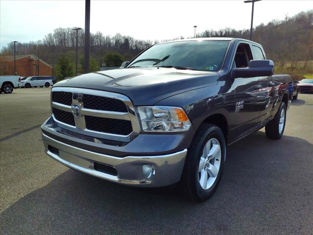 2024 RAM Ram 1500 Classic RAM 1500 CLASSIC TRADESMAN QUAD CAB 4X4 64 BOX