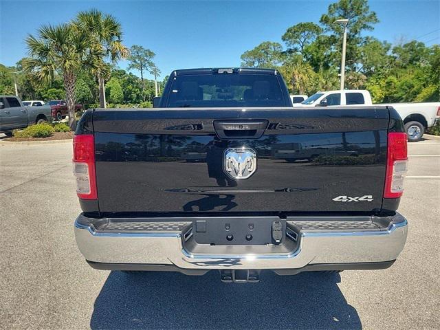 2024 RAM Ram 2500 RAM 2500 TRADESMAN CREW CAB 4X4 8 BOX