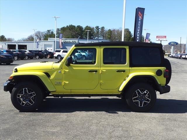 2024 Jeep Wrangler WRANGLER 4-DOOR SAHARA