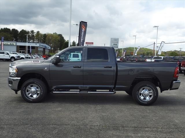 2024 RAM Ram 3500 RAM 3500 TRADESMAN CREW CAB 4X4 64 BOX