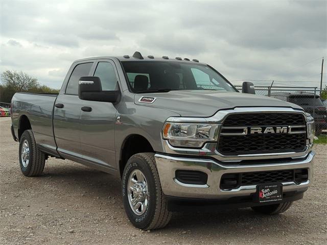 2024 RAM Ram 2500 RAM 2500 TRADESMAN CREW CAB 4X4 8 BOX