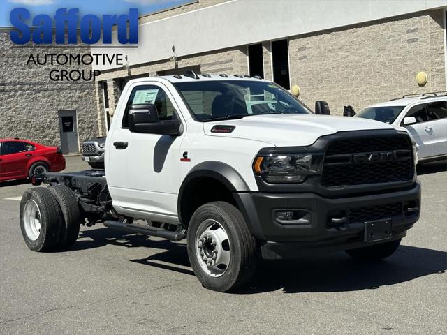 2024 RAM Ram 5500 Chassis Cab RAM 5500 TRADESMAN CHASSIS REGULAR CAB 4X4 60 CA