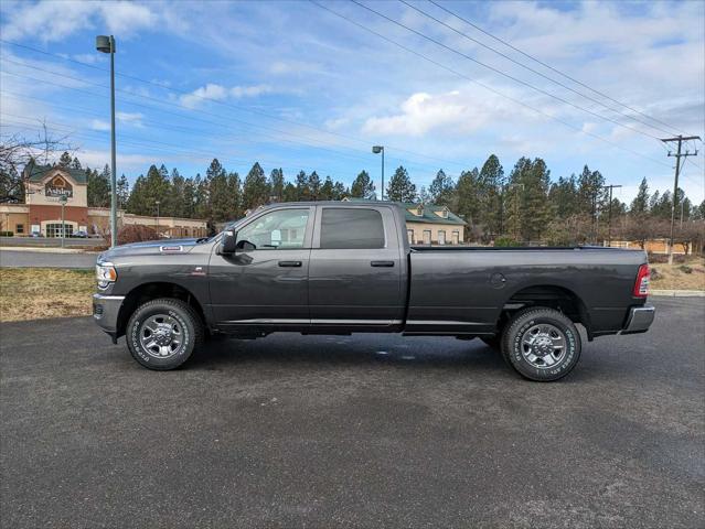 2024 RAM Ram 2500 RAM 2500 TRADESMAN CREW CAB 4X4 8 BOX